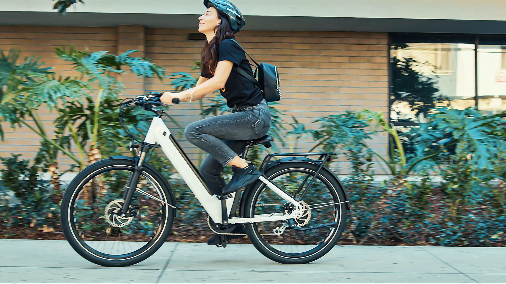 What is an electric bike?
